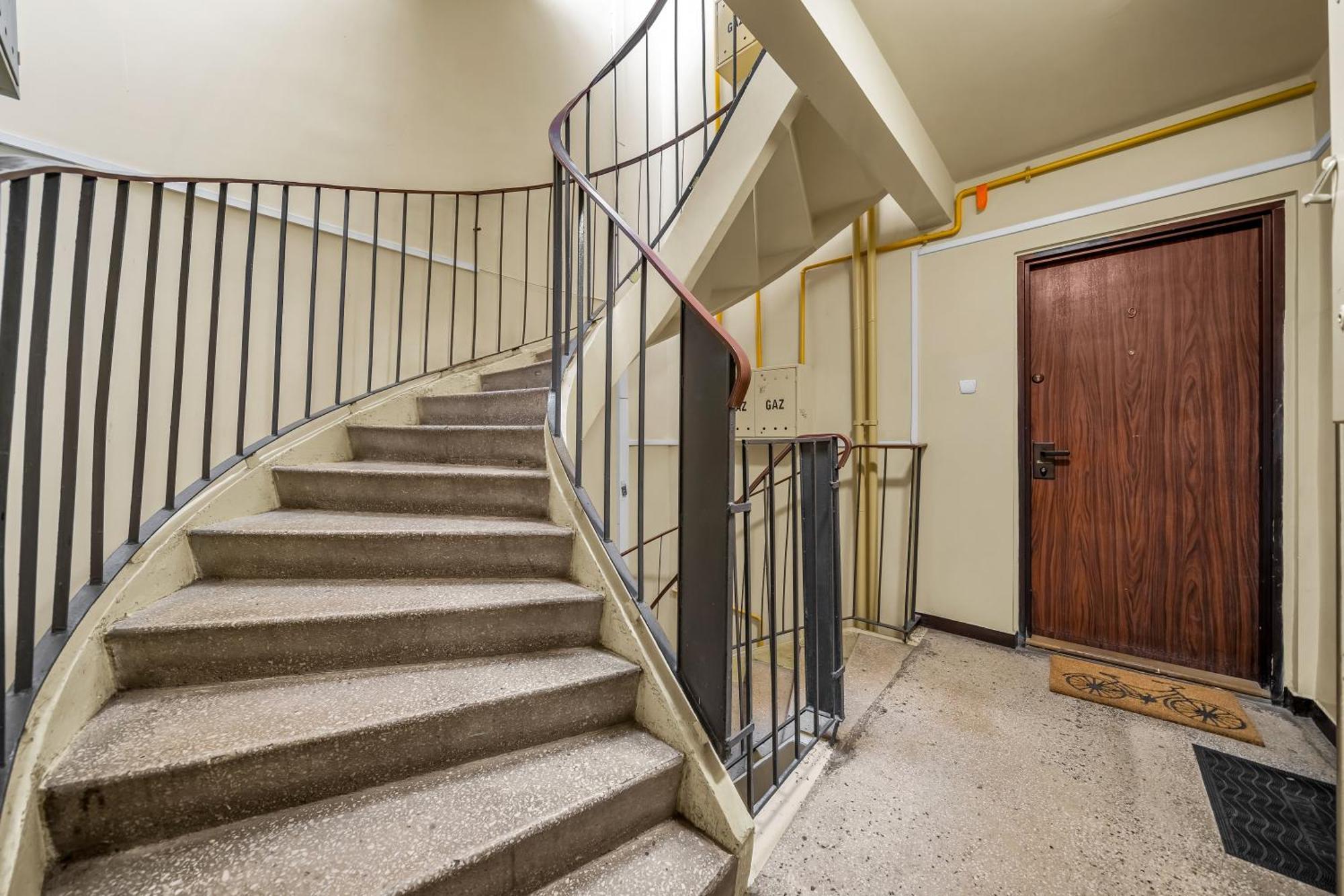 Apartament Metro Wawrzyszew Comfort *